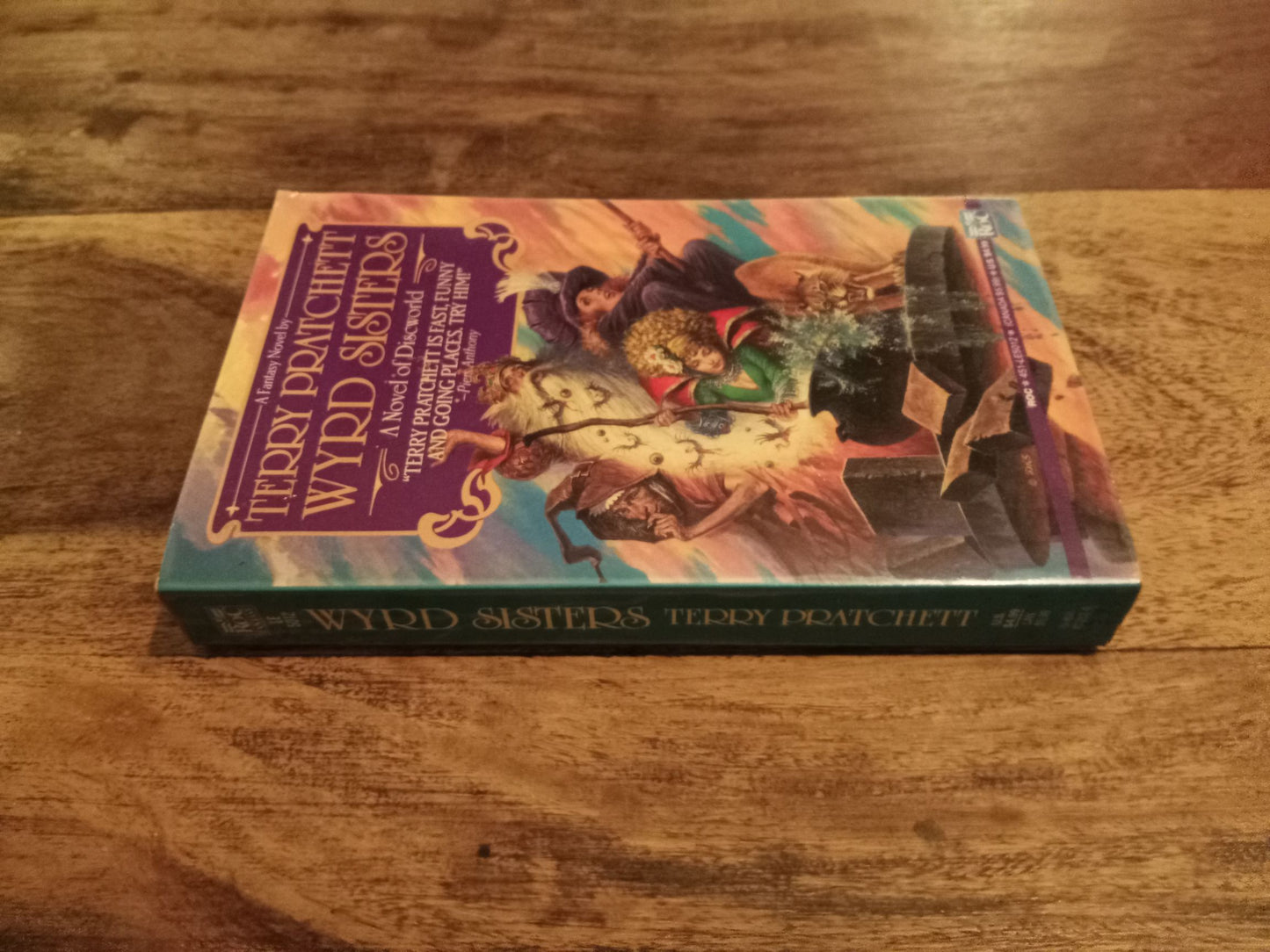Wyrd Sisters Terry Pratchett A Discworld Novel #6 1990