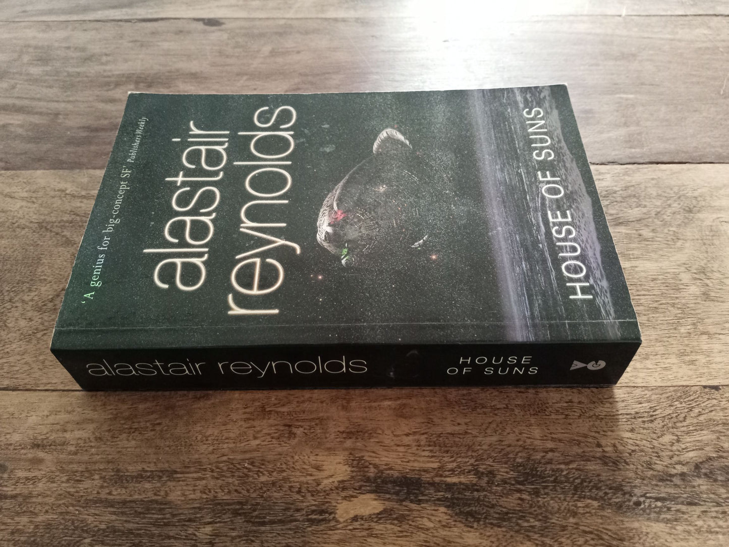House of Suns Alastair Reynolds 2009