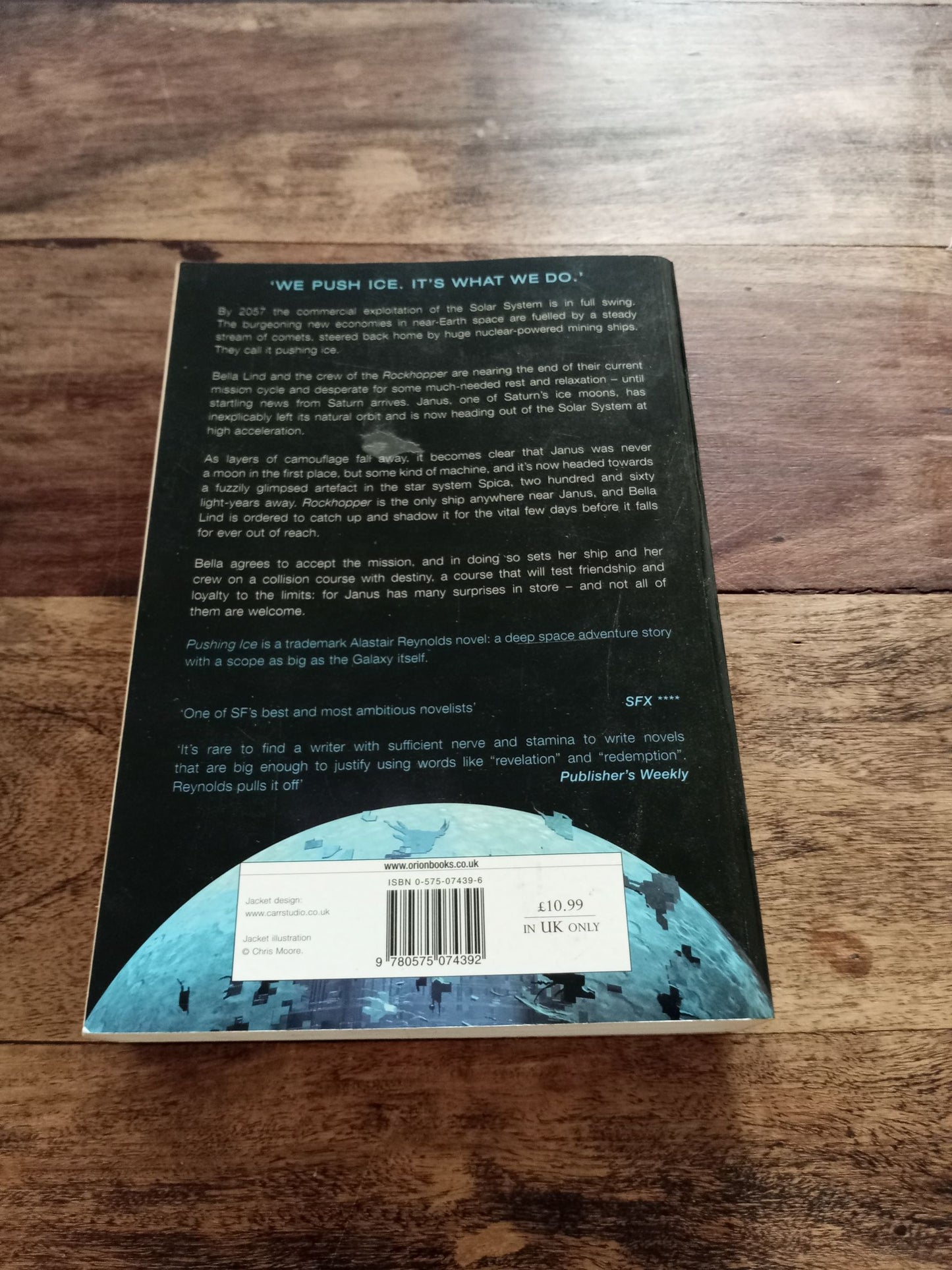 Pushing Ice Alastair Reynolds 2006
