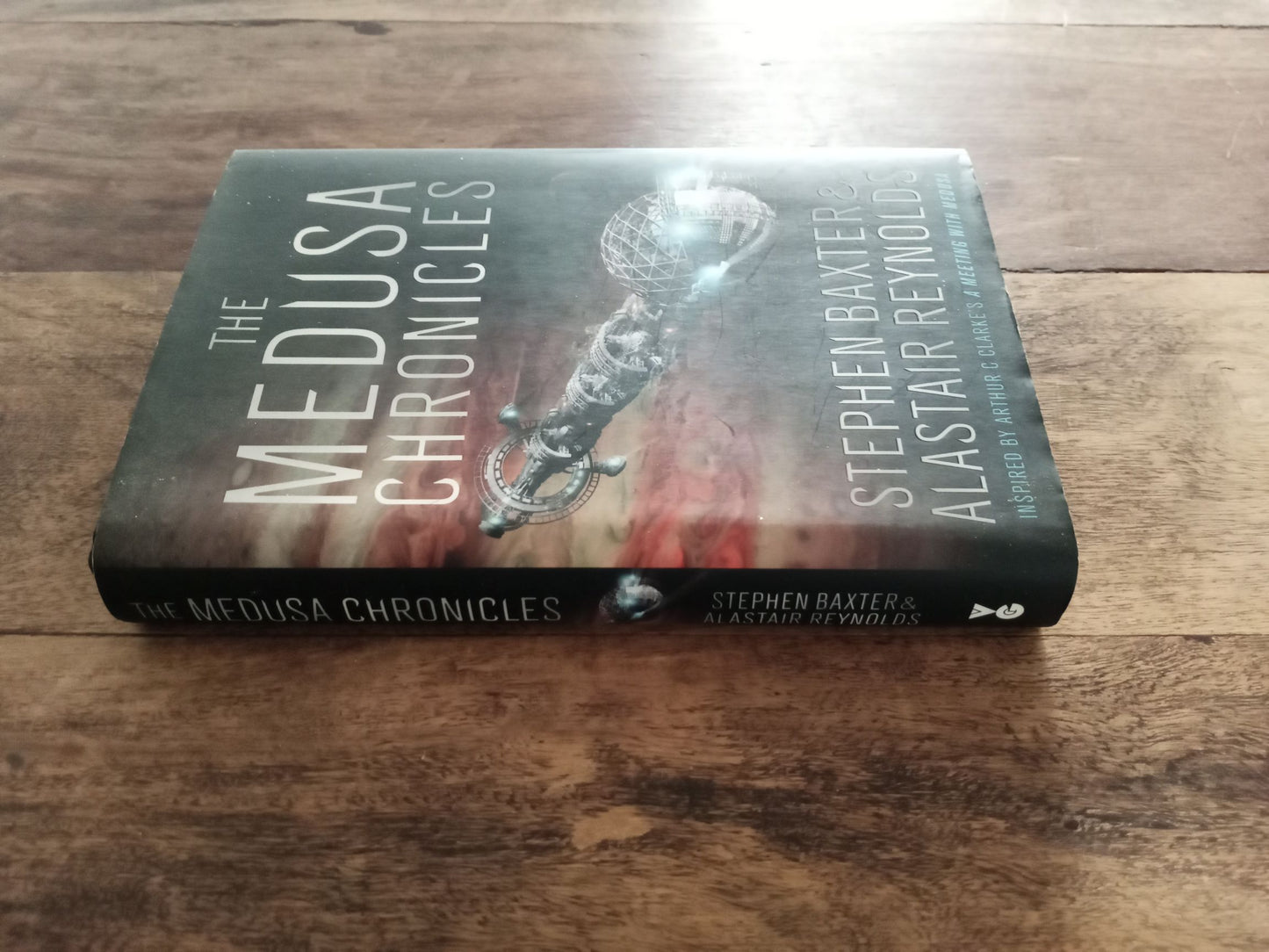 The Medusa Chronicles Stephen Baxter Alastair Reynolds Hardcover 2017