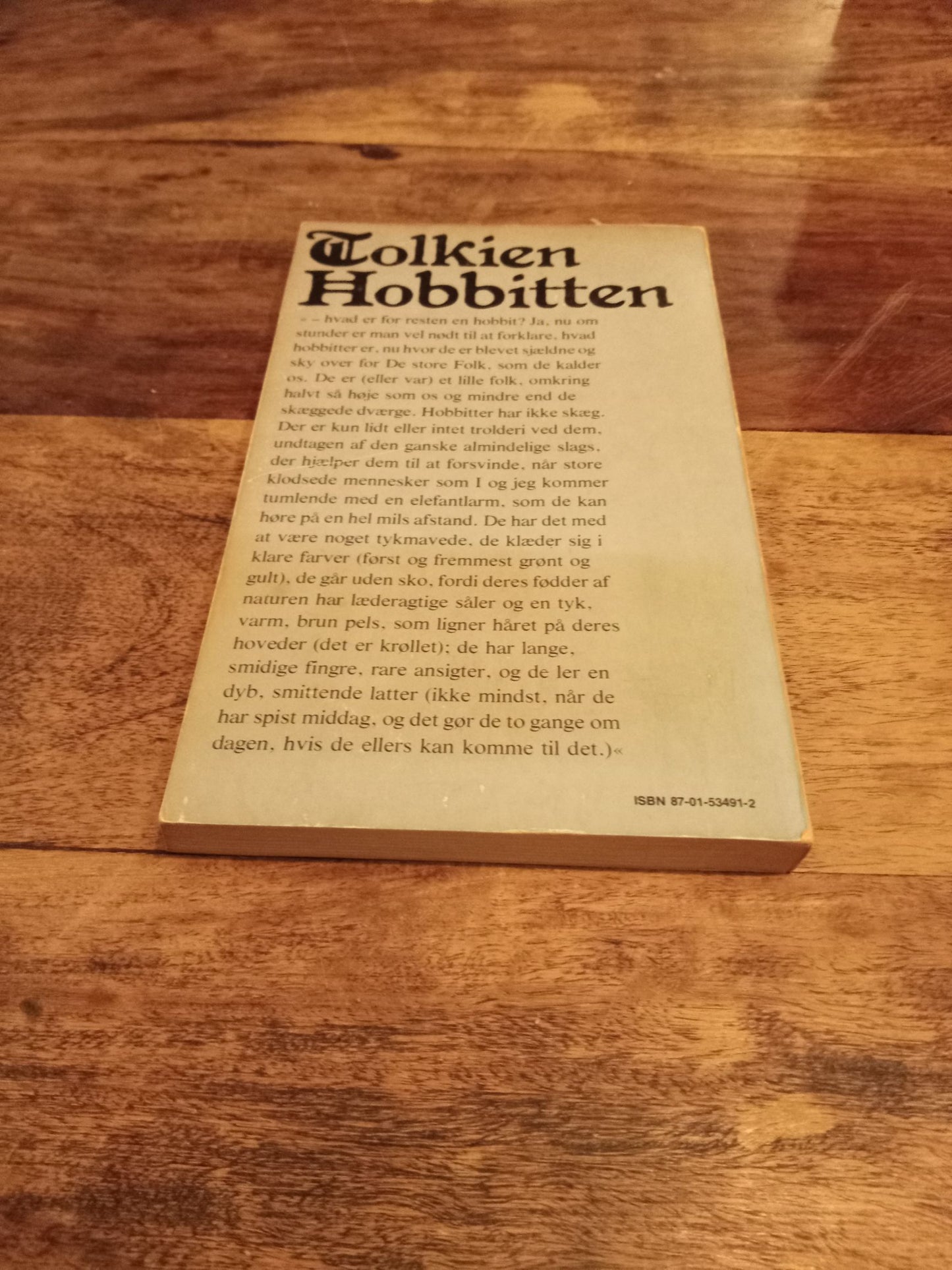 Hobbitten. eller Ud og hjem igen J.R.R. Tolkien