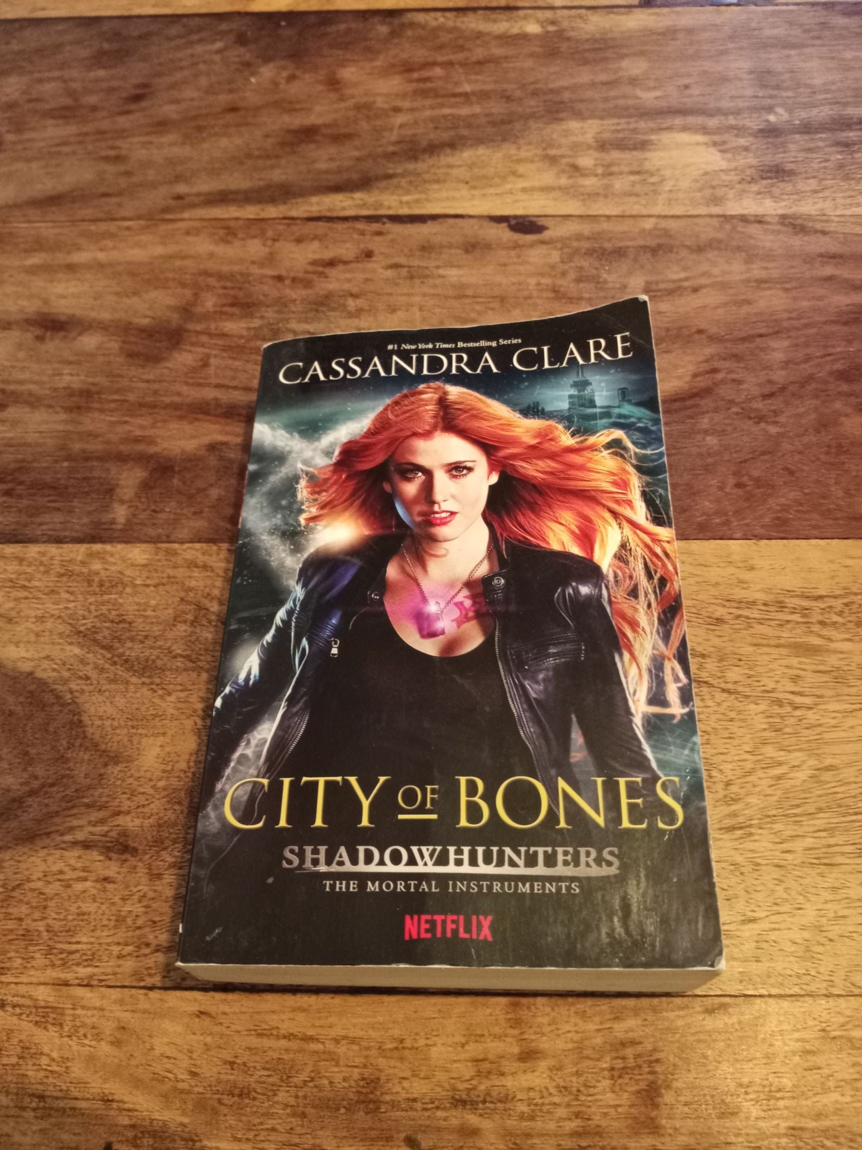 City of Bones Shadowhunters Mortal Instruments #1 Cassandra Clare 2115 –