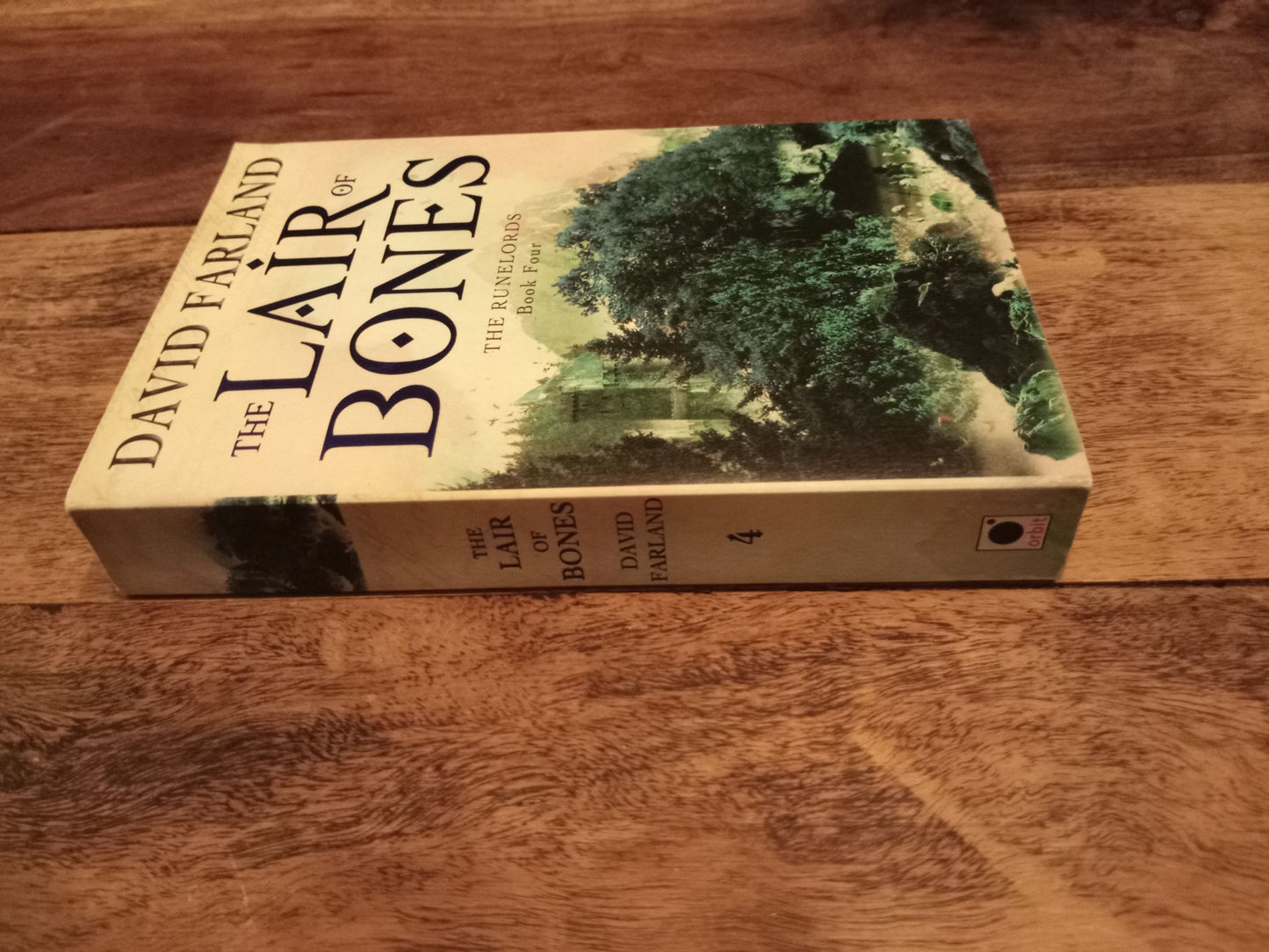 The Lair of Bones The Runelords #4 David Farland 2007