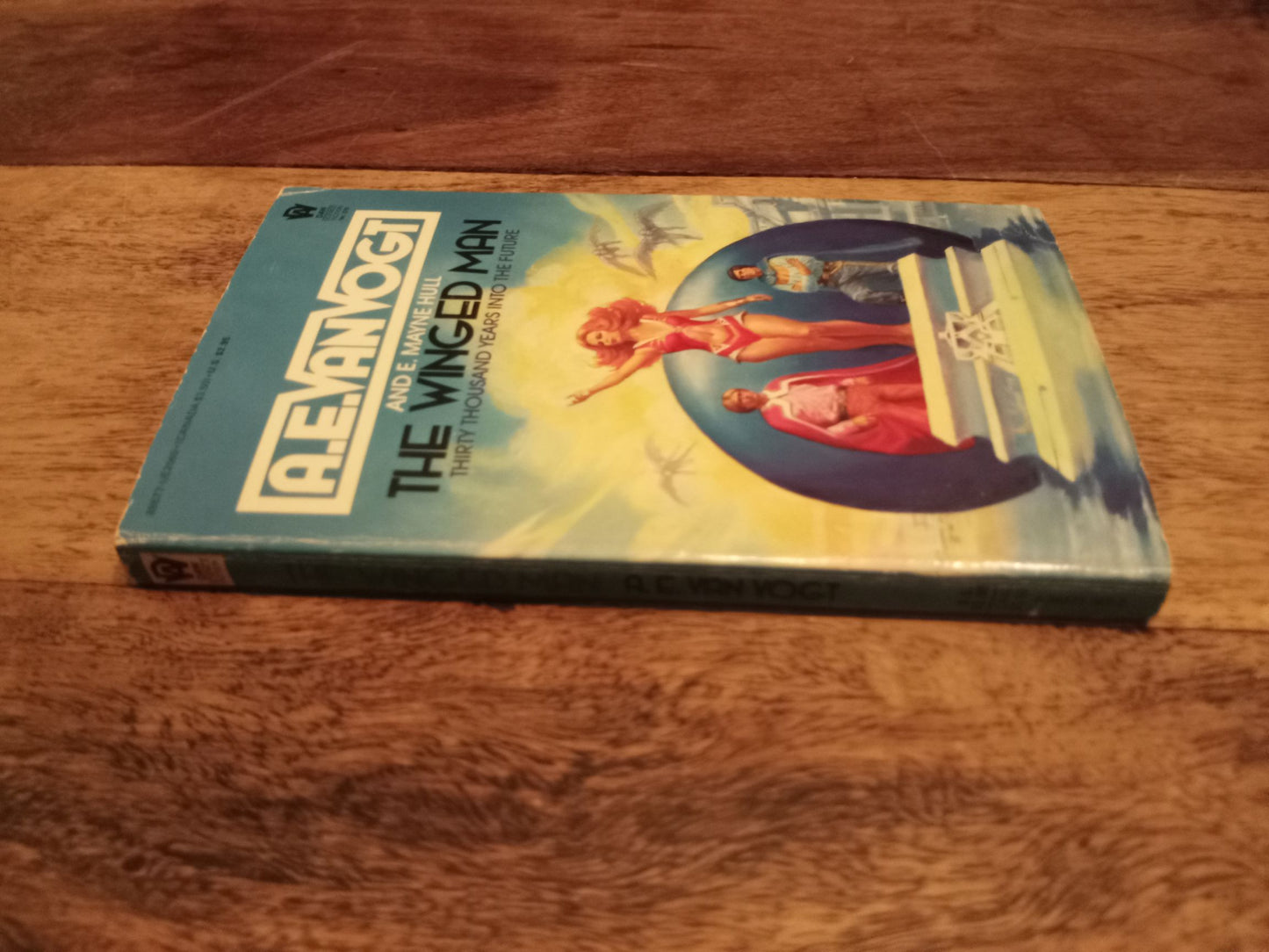 The Winged Man A. E. van Vogt E. Mayne Hull First Printing 1980