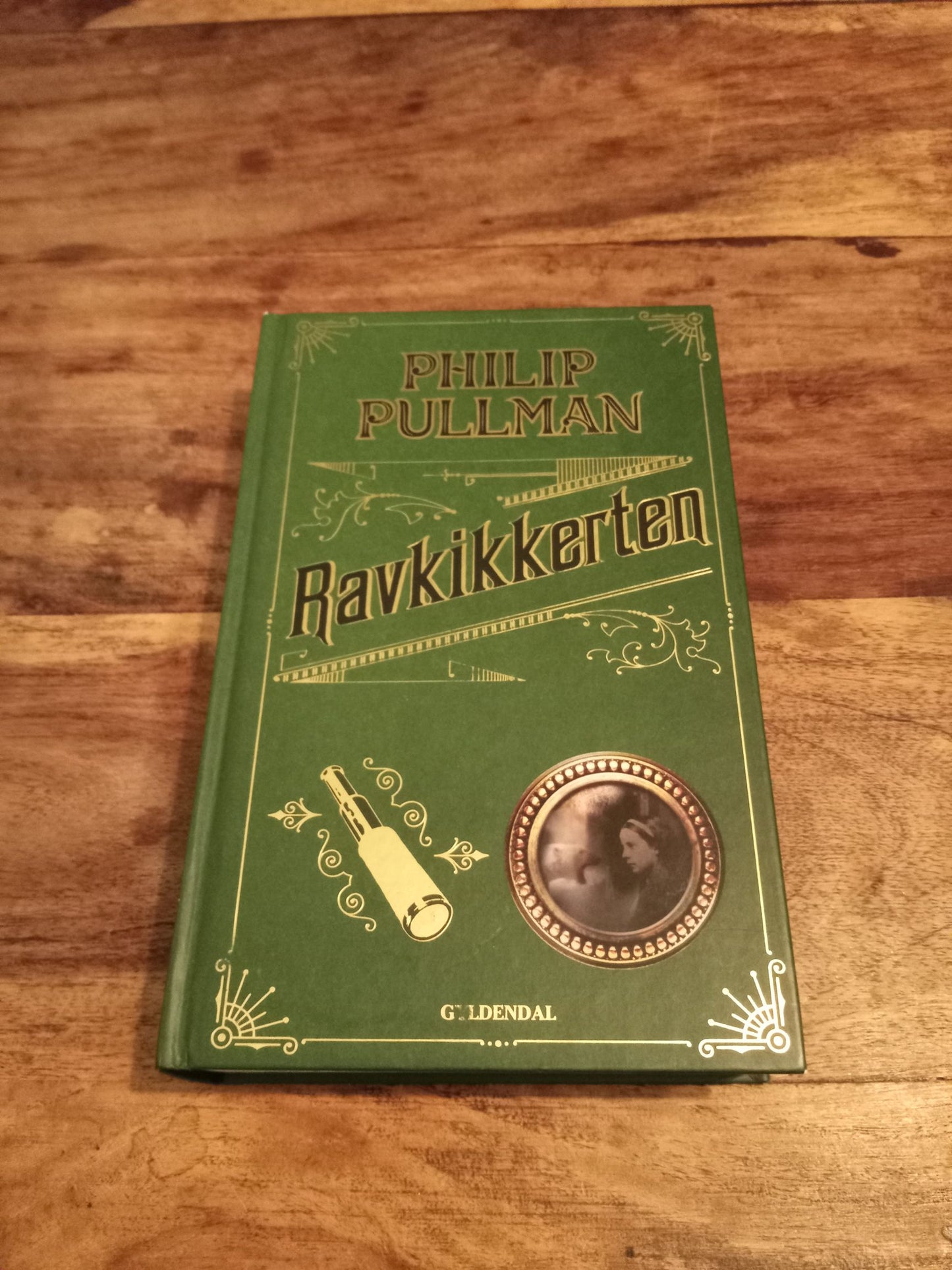 Ravkikkerten Det gyldne kompas Trilogi #3 Philip Pullman Hardcover 2017