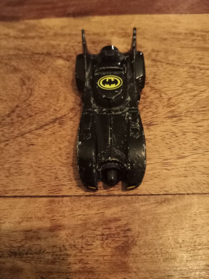 Batmobile Batman movie Ertl Vintage Diecast Car DC Comics 1989