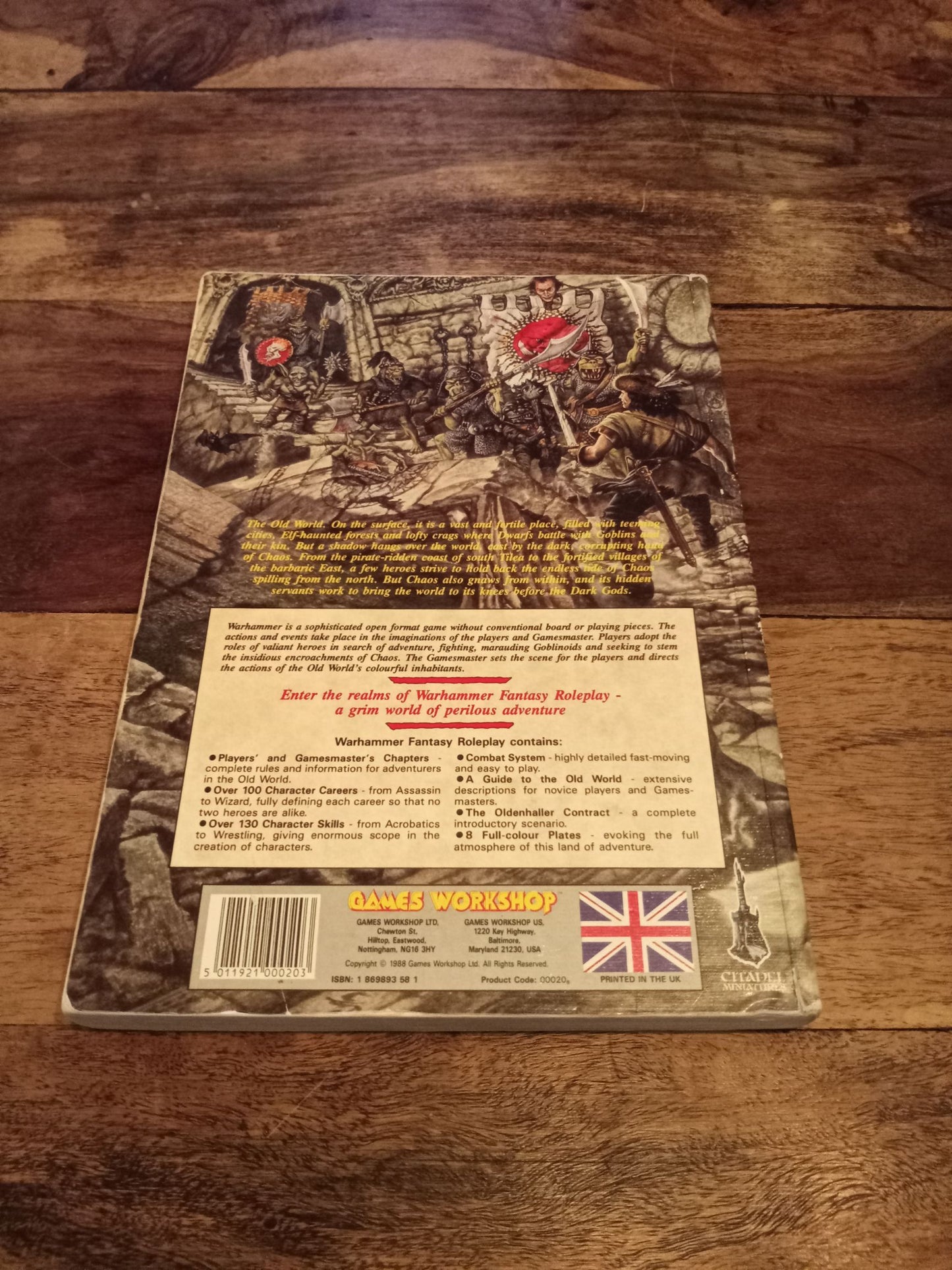 Warhammer Fantasy Roleplay Core Rulebook 1st ed 1988