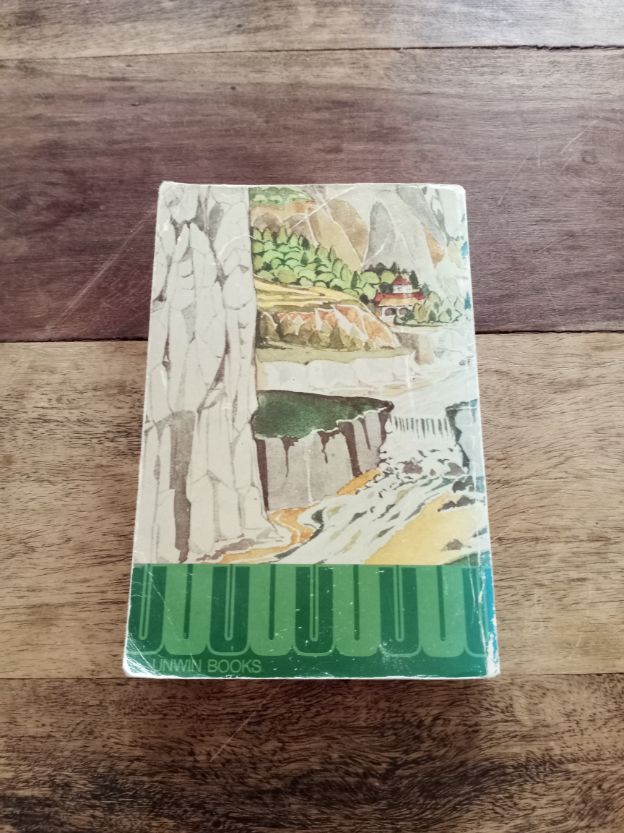 The Fellowship of the Ring J.R.R Tolkien 1974 Unwin Books