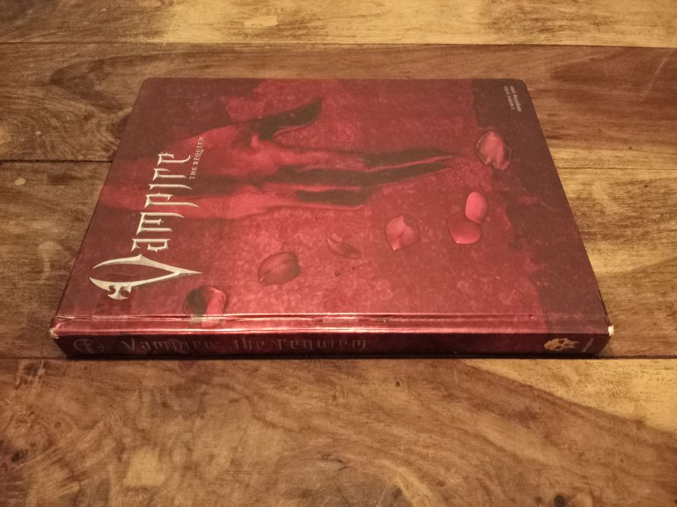 Vampire The Requiem Core Hardcover WWP 25000 World of Darkness White Wolf 2004