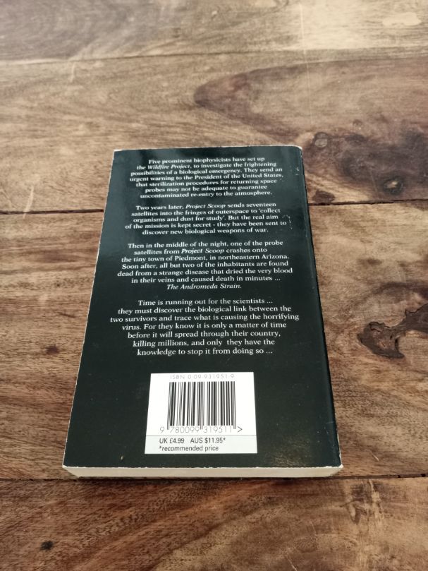 The Andromeda Strain Michael Crichton 1995