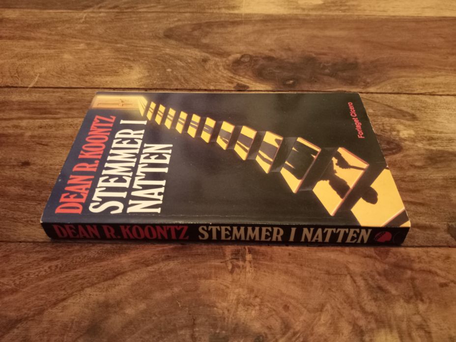 Stemmer i Natten Dean R. Koontz Forlaget Cicero 1993