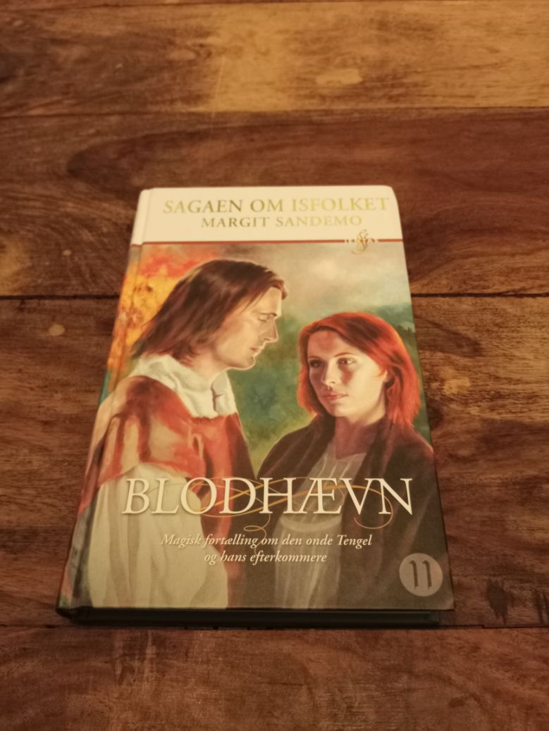 Blodhævn Isfolket # 11 Sagaen om Isfolket Hardcover Margit Sandemo Jentas A/S 2007