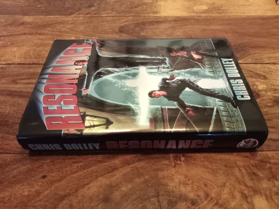 Resonance Chris Dolley Baen Books 2007