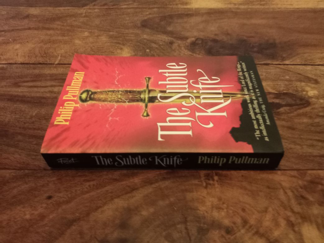 The Subtle Knife His Dark Materials #2 Philip Pullman Scholastic 2007