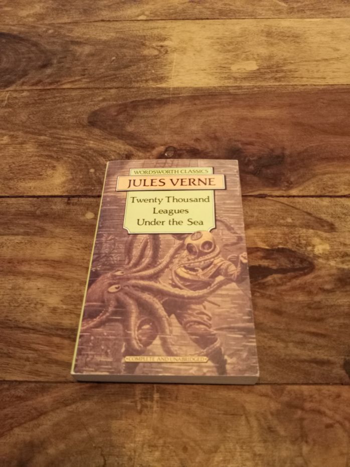 20,000 Leagues Under the Sea Jules Verne The Limited Wordsworth Editions 1998