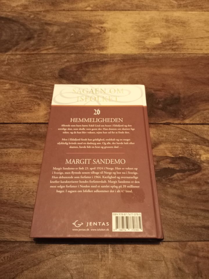 Hemmeligheden Isfolket # 26 Sagaen om Isfolket Hardcover Margit Sandemo Jentas 2009
