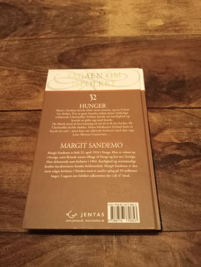 Hunger Isfolket # 32 Sagaen om Isfolket Hardcover Margit Sandemo 2009