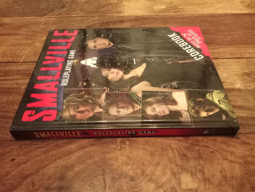 Smallville Roleplaying Game Margaret Weis Productions 2010