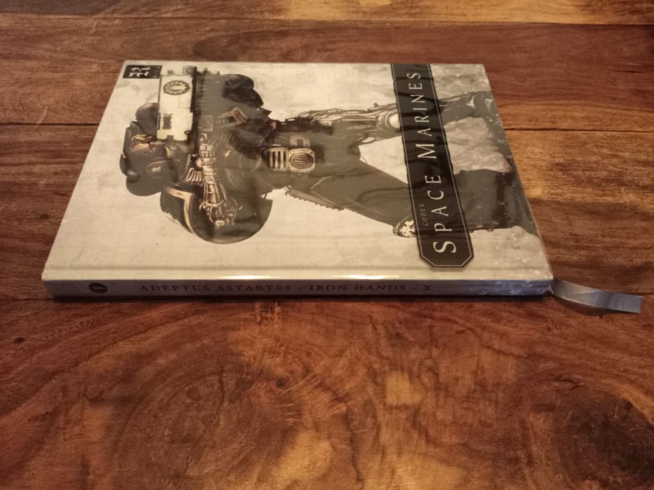 Warhammer 40k Space Marines Codex Limited Edition Iron Hands Cover Games workshop