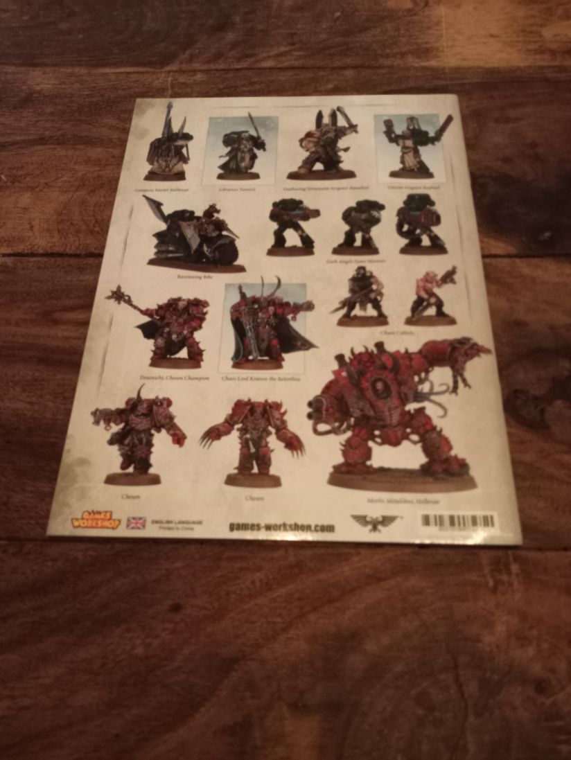 Warhammer 40k How To Play Dark Vengeance Rulebook Games Workshop