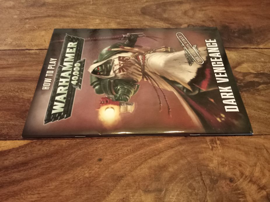 Warhammer 40k How To Play Dark Vengeance Rulebook Games Workshop