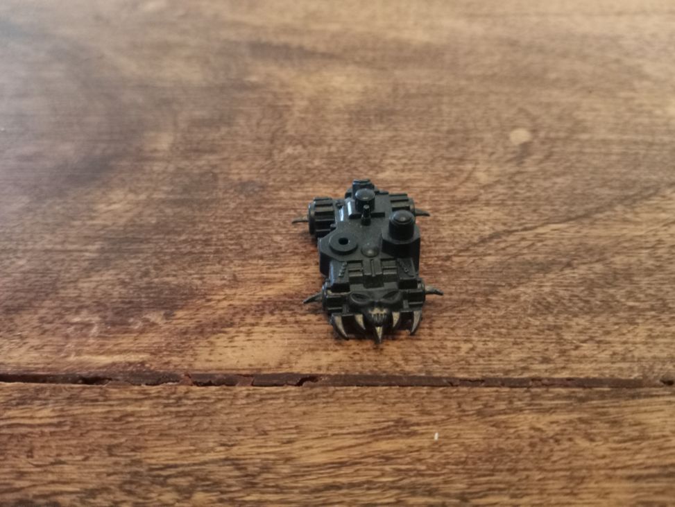 Warhammer 40K Epic Chaos Marines Tank Games Workshop