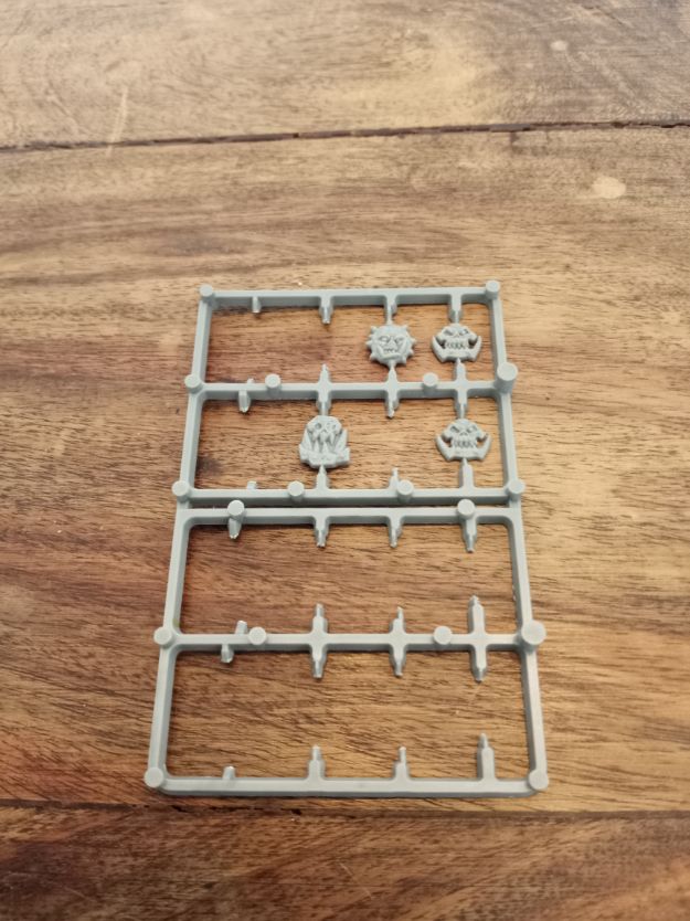 Warhammer 40K Greenskins Orc Shield Sprue Games Workshop