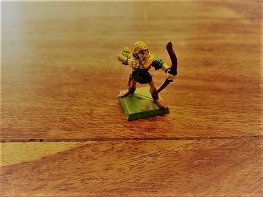 Warhammer Fantasy Citadel Miniatures Wood Elf Archer Metal Games Workshop