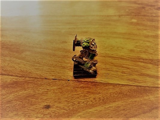 Warhammer Fantasy Citadel Miniatures Orc Champion with Club Metal Games Workshop