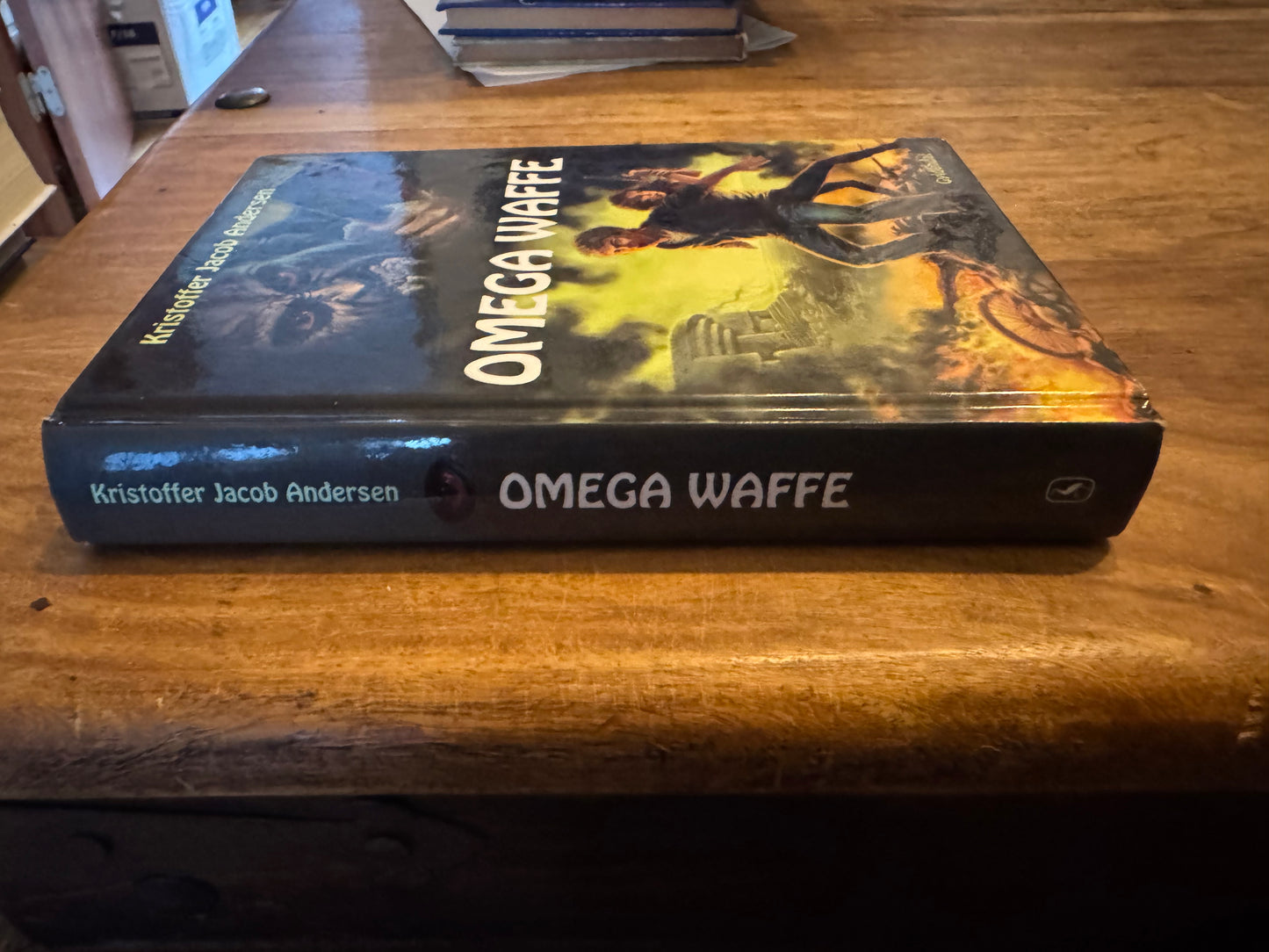 Omega Waffe Kristoffer Jacob Andersen