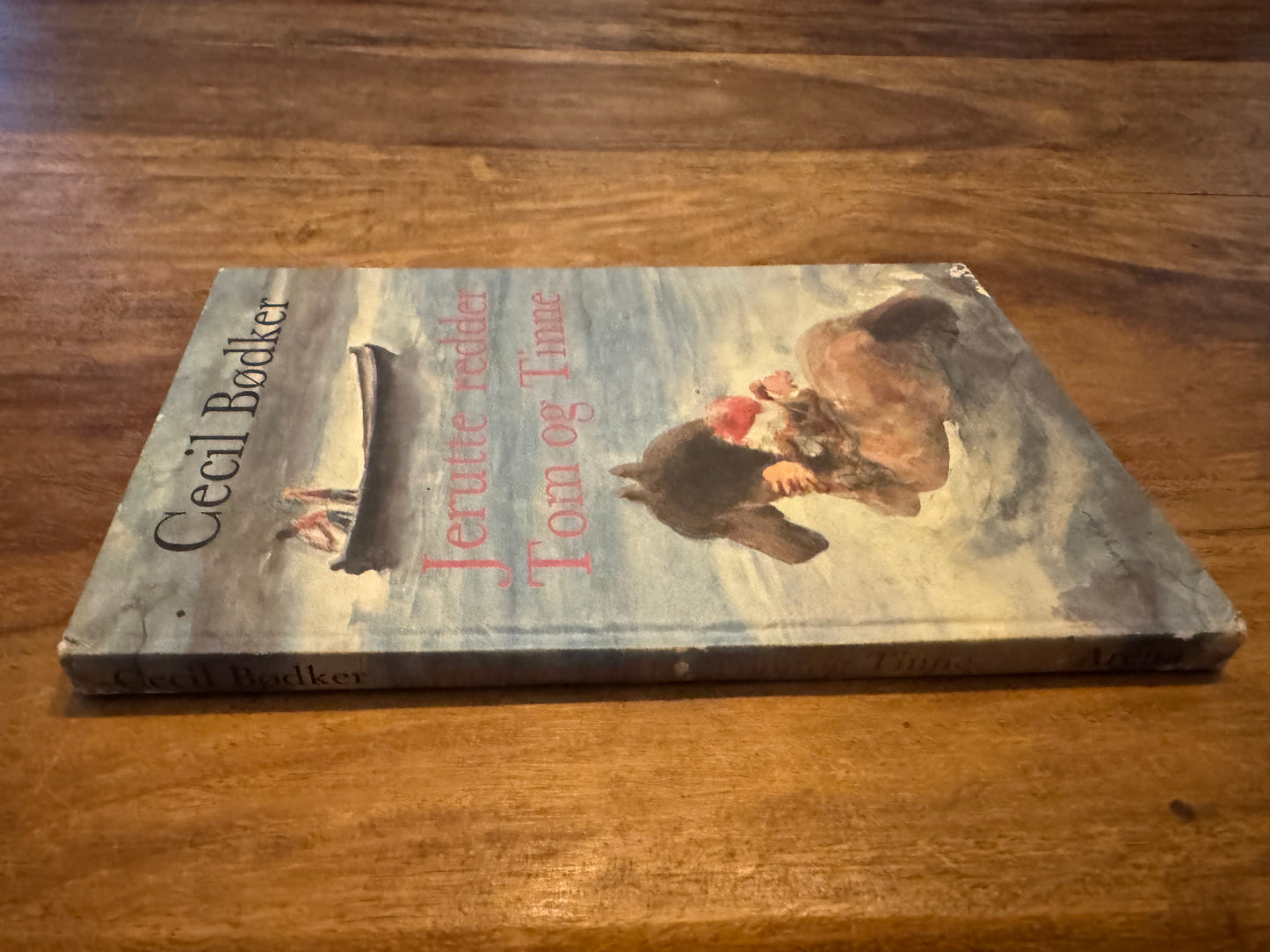 Jerutte redder Tom og Tinne Cecil Bødker