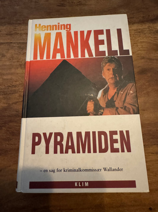 Pyramiden Henning Mankell