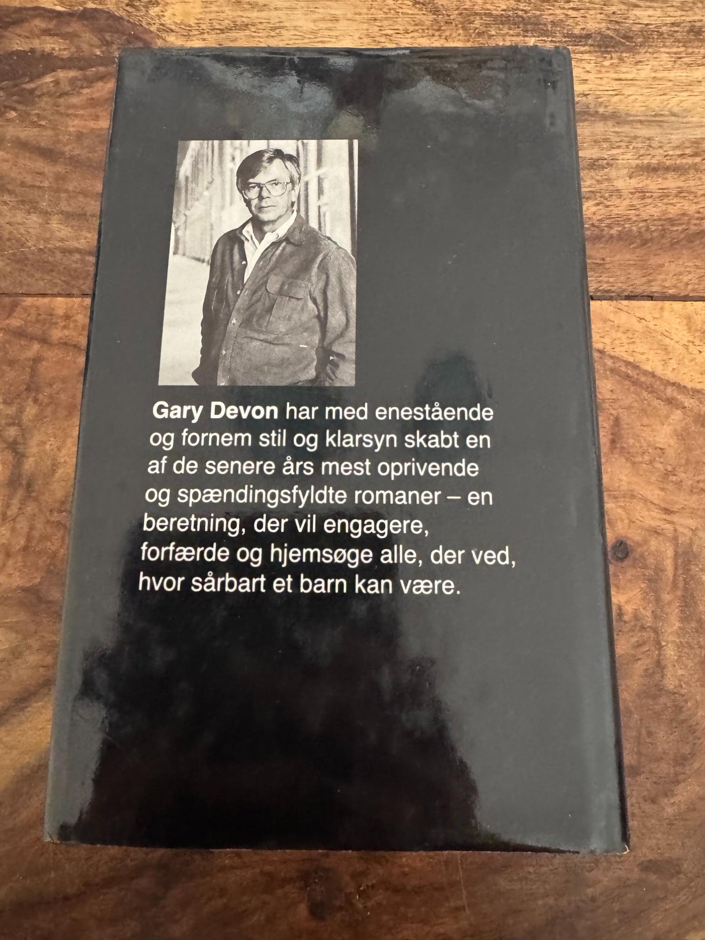 Stærkere end blodets bånd Gary Devon