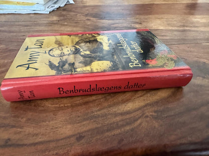 Benbrudslægens datter Amy Tan