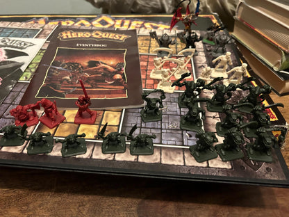 Hero Quest Games Workshop Board Game 1989 Not Complete