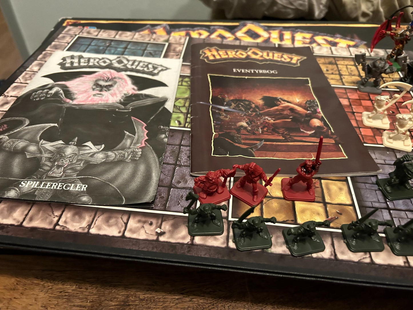 Hero Quest Games Workshop Board Game 1989 Not Complete