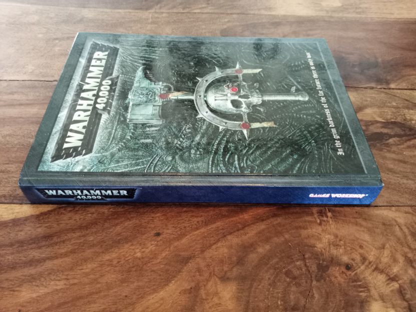 Warhammer 40,000 4th Edition Core Rulebook Hardcover Games Workshop 2004