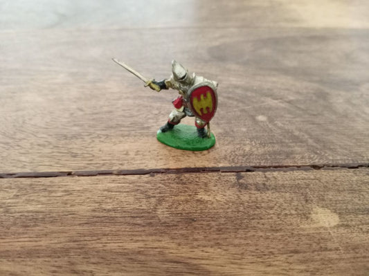 Prince August Fighter with Shild and Plate Mail Metal Mithril Miniatures