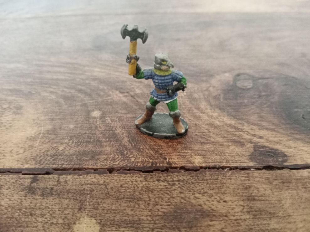 Grenadier Miniatures Fighting Man with Axe Metal