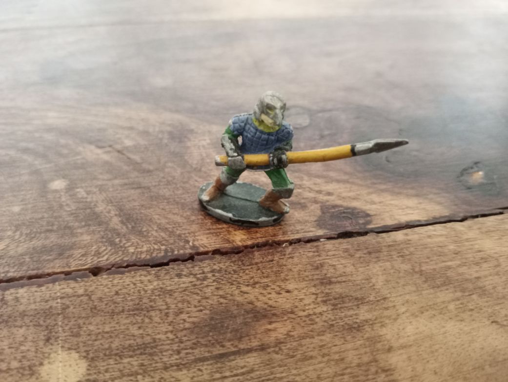 Grenadier Miniatures Fighting Man with Spear Metal