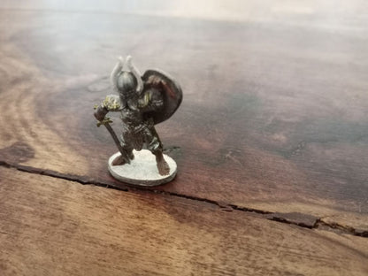 Grenadier Miniatures Knight with Sword and Shield Metal
