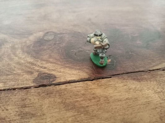 Grenadier Miniatures Dwarf with Crossbow Metal