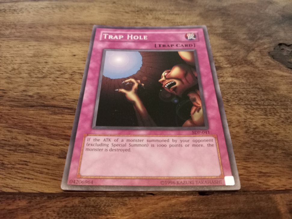 Yu-Gi-Oh! Trap Hole SDP-041