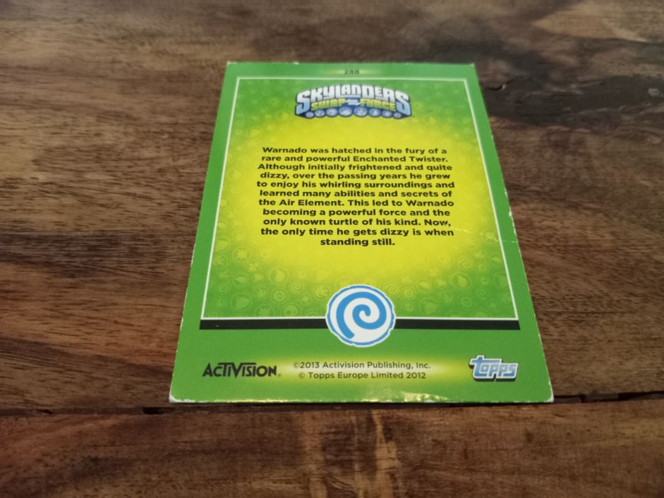 Skylanders Lightcore Warnado Topps Trading Cards