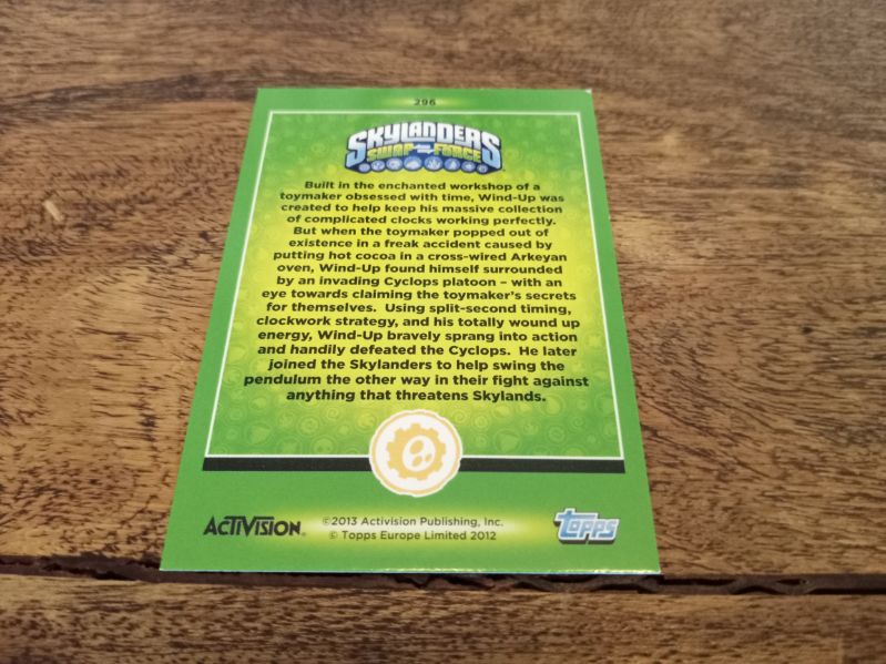 Skylanders Wind-Up Topps Trading Cards