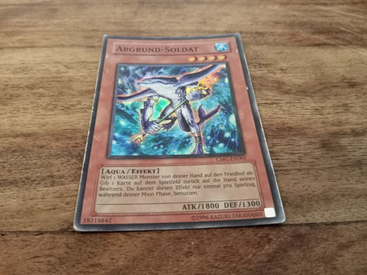 Yu-Gi-Oh! Abgrund-Soldat Holo CMC-DE001
