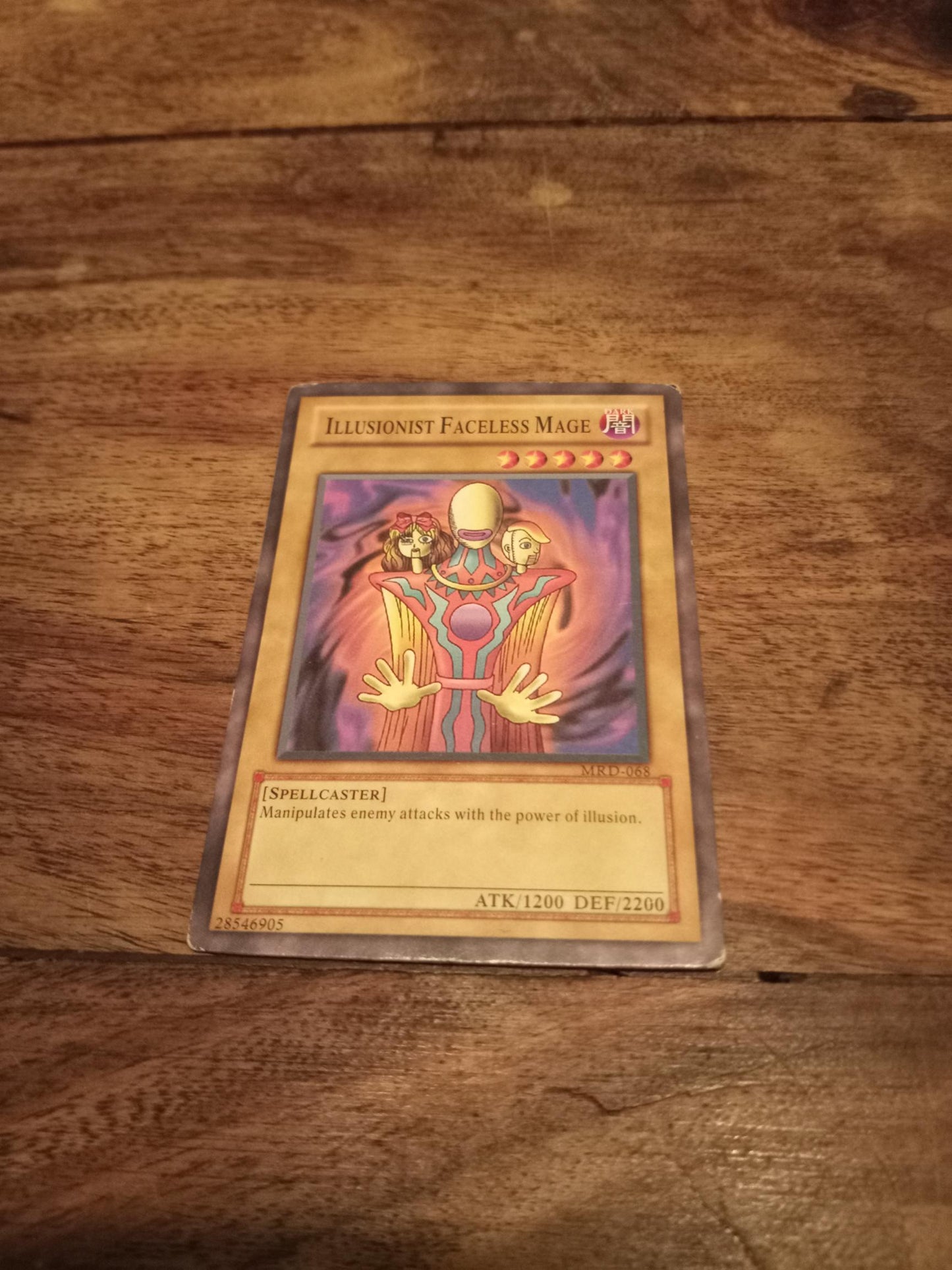 Yu-Gi-Oh! Illusionist Faceless Mage MRD-E068