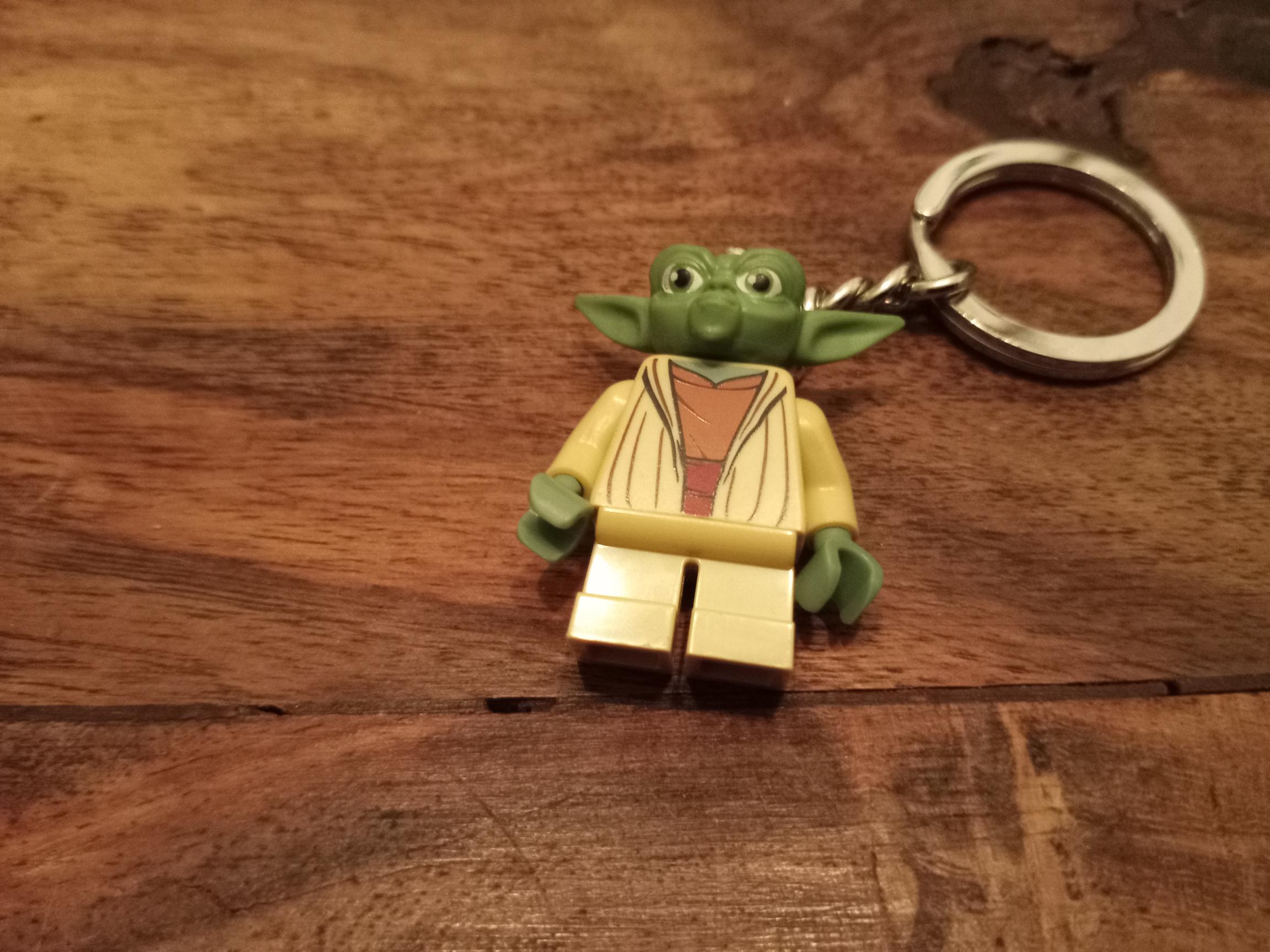 Lego discount yoda keyring