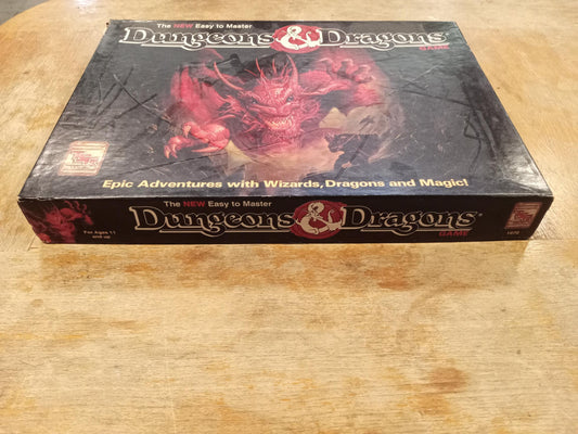 Dungeons & Dragons New Easy To Master Board Game Bits TSR 1991