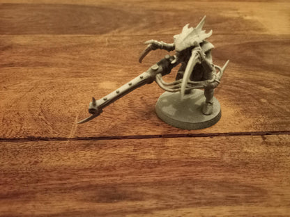 Warhammer 40k Tyranid Warrior with Venom Cannon Games Workshop